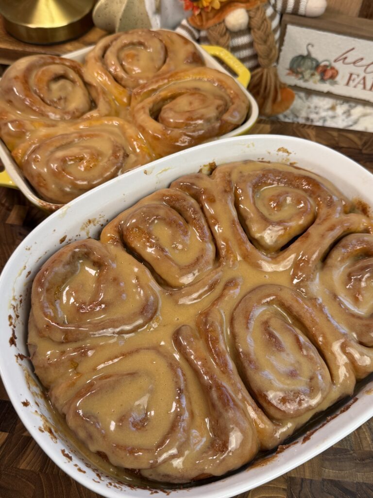 Pumpkin Spice Latte Cinnamon Rolls